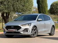 Usado Ford Focus Active 155 CV (114 kW) 2023 Gris Berlina
