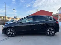 Usado Mercedes B200 163 CV (119 kW) 2022 Negro Utilitario