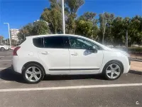 Usado Peugeot 3008 Sport 110 CV (80 kW) 2010 Blanco Familiar