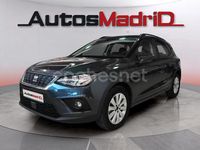 Usado Seat Arona Style 111 CV (81 kW) 2021 Gris / plata SUV