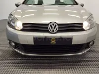 Usado VW Golf Cabriolet 105 CV (77 kW) 2012 Gris / plata Descapotable