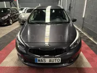 Usado Kia Ceed Sportswagon 128 CV (94 kW) 2012 Gris / plata Familiar