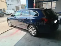 Usado Opel Astra Excellence 125 CV (91 kW) 2012 Azul Familiar