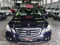 Usado Mercedes E220 170 CV (125 kW) 2011 Azul Berlina