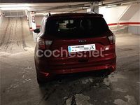 Usado Ford Kuga ST-Line 150 CV (110 kW) 2018 Rojo SUV