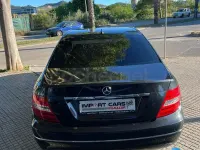 Usado Mercedes C220 Avantgarde 170 CV (125 kW) 2011 Negro Familiar
