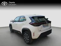 Usado Toyota Yaris Cross Active 116 CV (85 kW) 2022 Blanco SUV