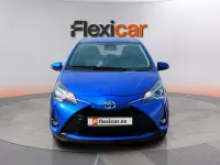 Usado Toyota Yaris Hybrid Business Edition 116 CV (85 kW) 2020 Azul Berlina