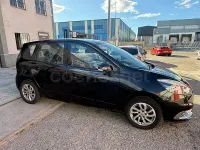 Begagnad Renault Scénic III Dynamique 110 HK (80 kW) 2012 Svart Minibuss
