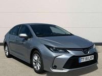 Usado Toyota Corolla Active 122 CV (89 kW) 2022 Gris Berlina