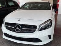 Usado Mercedes A180 Urban 109 CV (80 kW) 2016 Blanco Berlina
