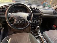 Usado Ford Mondeo 170 CV (125 kW) 1999 Negro Berlina