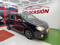 Usado VW Touran 140 CV (102 kW) 2008 Negro Monovolumen