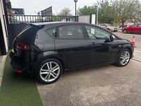 Usado Seat Leon FR 140 CV (102 kW) 2012 Negro Utilitario