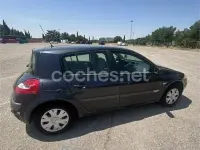 Usado Renault Mégane Expression 115 CV (84 kW) 2006 Negro Berlina