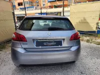 Usado Peugeot 308 Access 115 CV (84 kW) 2014 Gris / plata Berlina