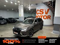 Usado Mitsubishi Outlander P-HEV 203 CV (149 kW) 2018 Negro SUV