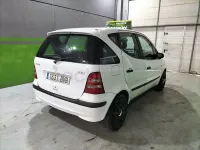 Usado Mercedes A160 Classic 75 CV (55 kW) 2002 Blanco Utilitario