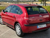 Usado Citroën C4 Exclusive 110 CV (80 kW) 2007 Rojo Berlina