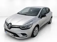 Usado Renault Clio IV LIMITED 90 CV (66 kW) 2019 Gris / platagris plata Berlina