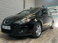 Usado Seat Altea XL Style 105 CV (77 kW) 2011 Negro Monovolumen
