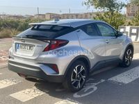 Usado Toyota C-HR Advance 122 CV (89 kW) 2022 Gris / plata SUV