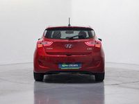 Usado Hyundai i30 Style 136 CV (100 kW) 2016 Rojo Berlina