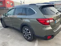 Usado Subaru Outback Sport 175 CV (128 kW) 2021 Familiar