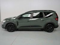 Usado Dacia Jogger Extreme 101 CV (74 kW) 2023 Verde Monovolumen