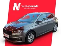 Usado Skoda Fabia Selection 80 CV (58 kW) 2024 Gris / plata Utilitario