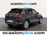 Usado VW T-Roc Advance 110 CV (80 kW) 2021 Gris SUV