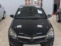 Usado Opel Astra GTC Cosmo 120 CV (88 kW) 2008 Negro Utilitario