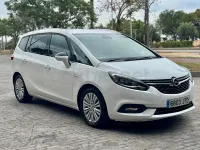 Usado Opel Zafira Tourer Excellence 170 CV (125 kW) 2016 Blanco Monovolumen
