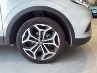 Usado Renault Kadjar Techno 140 CV (102 kW) 2022 Gris SUV