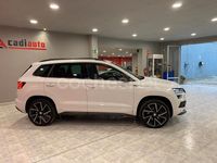 Usado Skoda Karoq SportLine 150 CV (110 kW) 2021 Blanco SUV