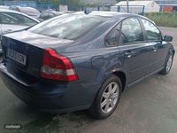 Usado Volvo S40 136 CV (100 kW) 2006 Azul Berlina