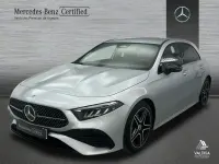 Usado Mercedes A200 AMG line 150 CV (110 kW) 2025 Gris / plateado Berlina