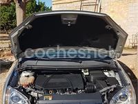 Usado Ford Focus Sport 145 CV (106 kW) 2005 Gris / plata Berlina