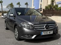 Usado Mercedes B180 109 CV (80 kW) 2012 Gris / plata Monovolumen