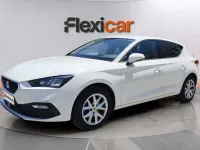 Usado Seat Leon Style 116 CV (85 kW) 2021 Blanco Berlina