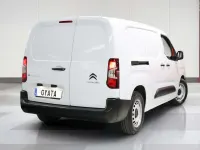 Usado Citroën Berlingo 100 kW (136 CV) 2023 Blanco Monovolumen