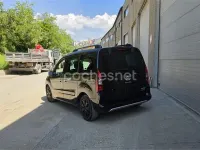 Usado Citroën Berlingo Feel 120 CV (88 kW) 2014 Negro Monovolumen