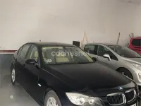 Usado BMW 318 143 CV (105 kW) 2009 Azul Berlina