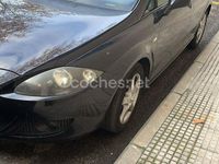 Usado Seat Leon Reference 105 CV (77 kW) 2006 Negro Berlina