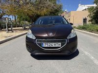 Usado Peugeot 208 Active 82 CV (60 kW) 2013 Burdeos Utilitario