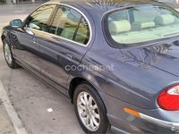 Usado Jaguar S-Type Executive 238 CV (175 kW) 2002 Gris / plata Berlina