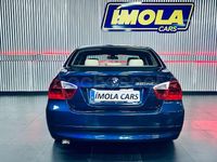 Usado BMW 320 163 CV (119 kW) 2007 Azul Berlina