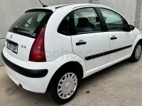 Usado Citroën C3 75 CV (55 kW) 2003 Blanco Berlina
