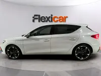 Usado Cupra Leon 204 CV (150 kW) 2025 Blanco Familiar