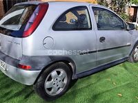 Usado Opel Corsa Elegance 75 CV (55 kW) 2001 Gris / plata Berlina